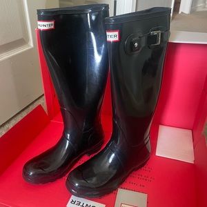 Hunter Women's Original Tall Gloss Rain Boots BLACK